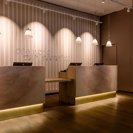 One מלון וירצבורג