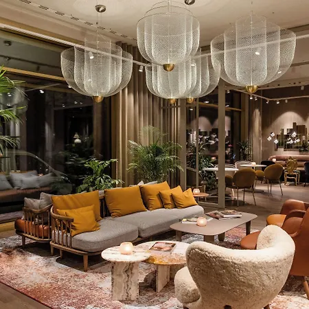 One 3* וירצבורג