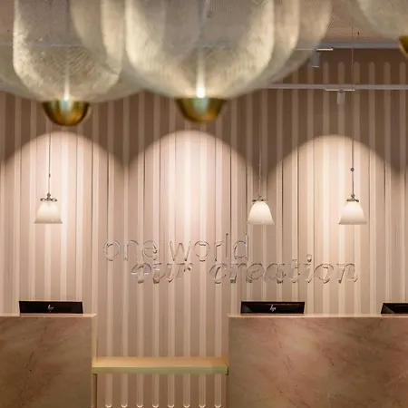 Hotell One 3*
